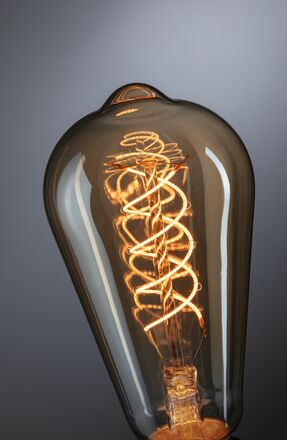PAULMANN Rustic Shine Standard 230V LED žárovka E27 Filament S-Form 4,2W 1800K stmívatelné zlatá