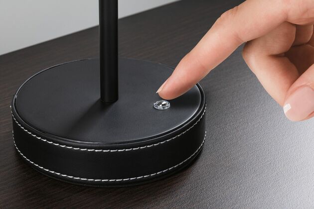 PAULMANN Mobilní stolní lampa Pellini CCT 2W černá mat