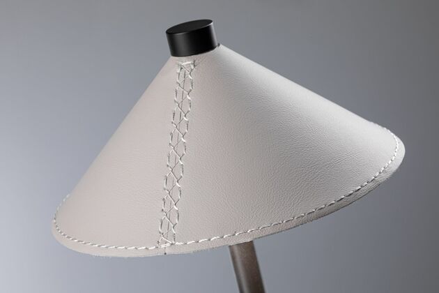 PAULMANN Mobilní stolní lampa Pellini CCT 2W černá mat/béžová