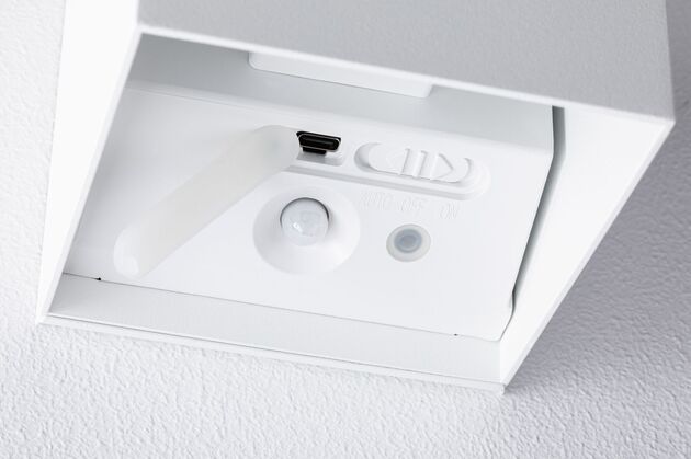 PAULMANN LED nabíjecí nástěnné svítidlo Nyara IP44 3000K 100x100mm 2x1W bílá