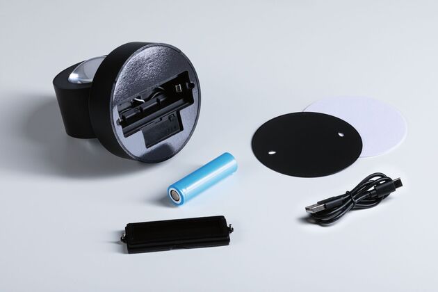 PAULMANN LED nabíjecí nástěnné svítidlo Zorik IP44 stmívatelné 2700K 100mm 2x1,1W černá