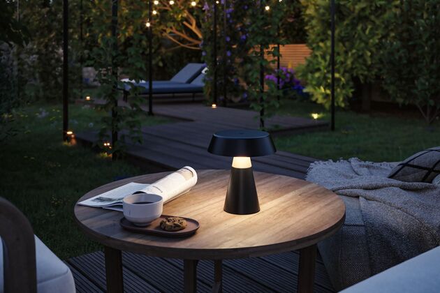 PAULMANN Nabíjecí bateriové svítidlo Lirox IP44 CCT černá/šampaň