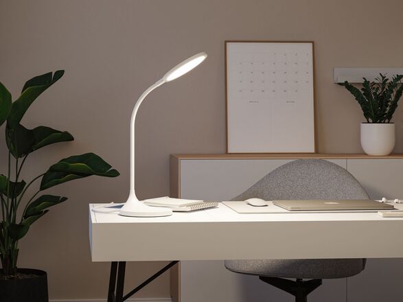PAULMANN LED stolní lampa na psací stůl Mejan 4000K 15W bílá mat
