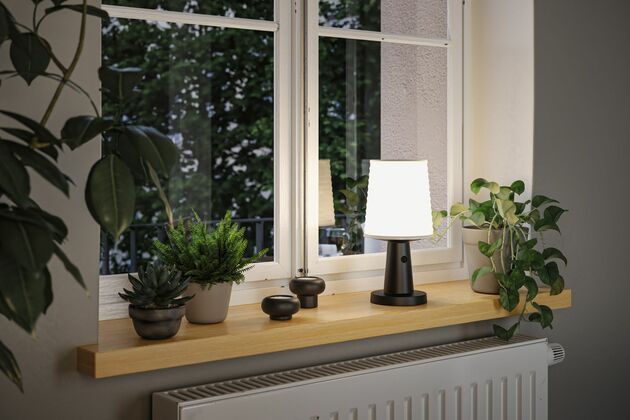 PAULMANN Solární LED stolní lampa Ilanga IP44 2700K antracit