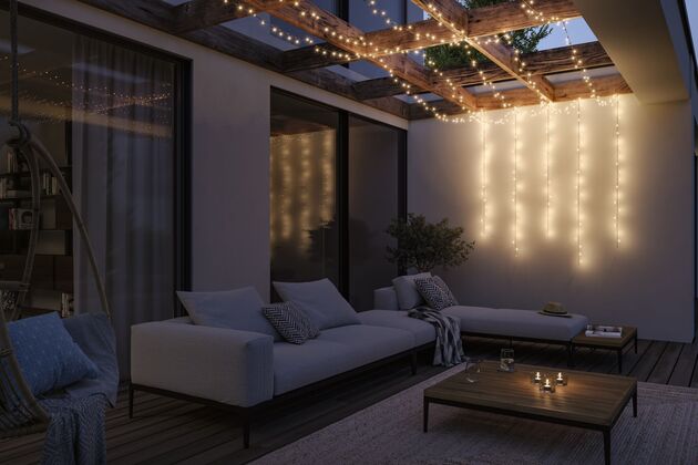 PAULMANN Plug &amp; Shine LED světelný řetěz Yuna teplá bílá 7,4m IP44 1,3W černá