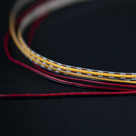 SLC LED pásek COB Onecut 4W/m 400lm/m 4000K Ra90 24V IP20 5m