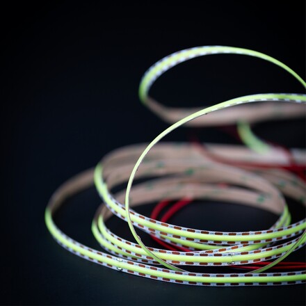 SLC LED pásek COB barevný 12W/m 1050lm/m zelená 24V IP67 5m