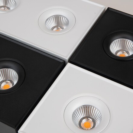 Svítidlo SLC DL04 SURFACE X1 R83 BL 655TED 927 IP21 36d