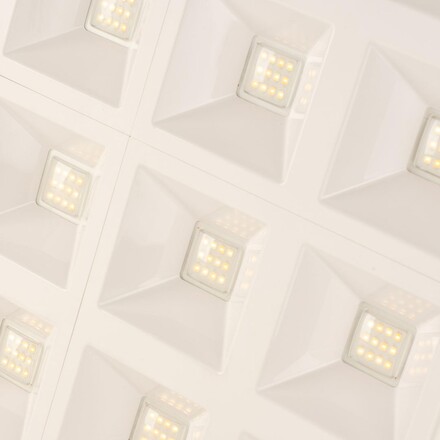 SLC LED panel Focus 600x600 bílé 3400-4500lm 3000K Ra80 bez driveru IP44/IP20 UGR16