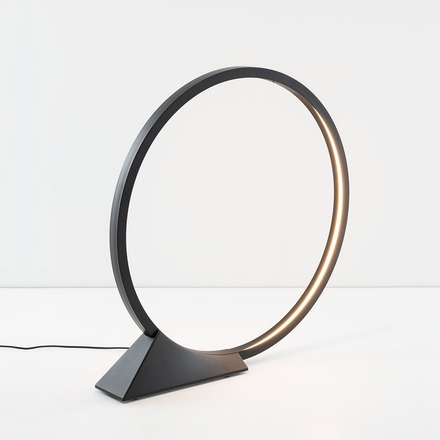 Artemide stojací LED svítidlo O Floor 43 W 3000K Design Collection