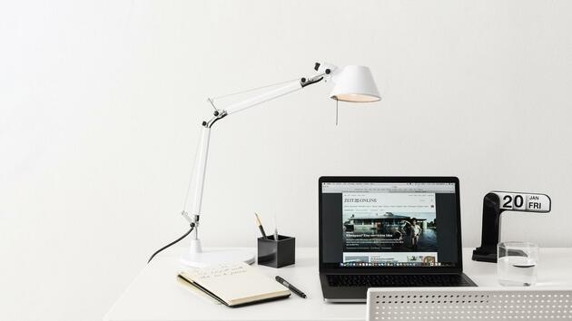 Artemide Tolomeo Micro stolní lampa - lesklá bílá - tělo lampy 0010920A