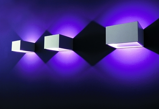 VÝPRODEJ VZORKU Light Impressions KapegoLED nástěnné přisazené svítidlo Dado 220-240V AC/50-60Hz 6,50 W 3000 K 340 lm 100 mm bílá 341078