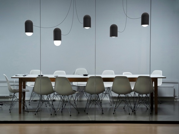 VÝPRODEJ VZORKU LUCIS závěsné svítidlo CAPSULE 7,4W LED 3000K sklo šedá opál ZL.L1.C.47